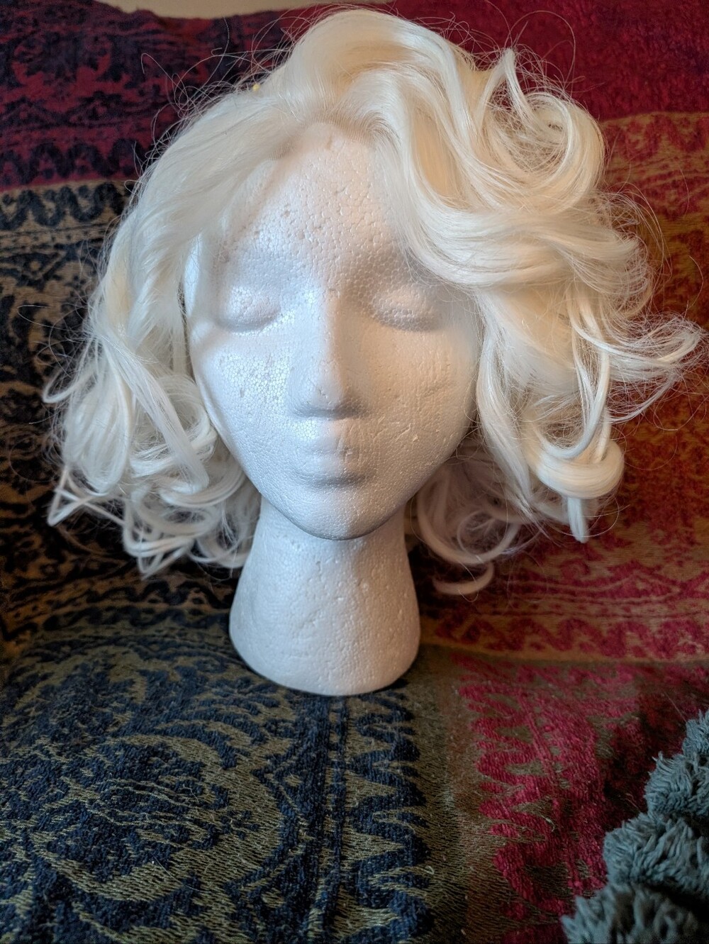 Marilyn Wig Is Fashion Lace Front Short Curly Women's Wig Sabrina